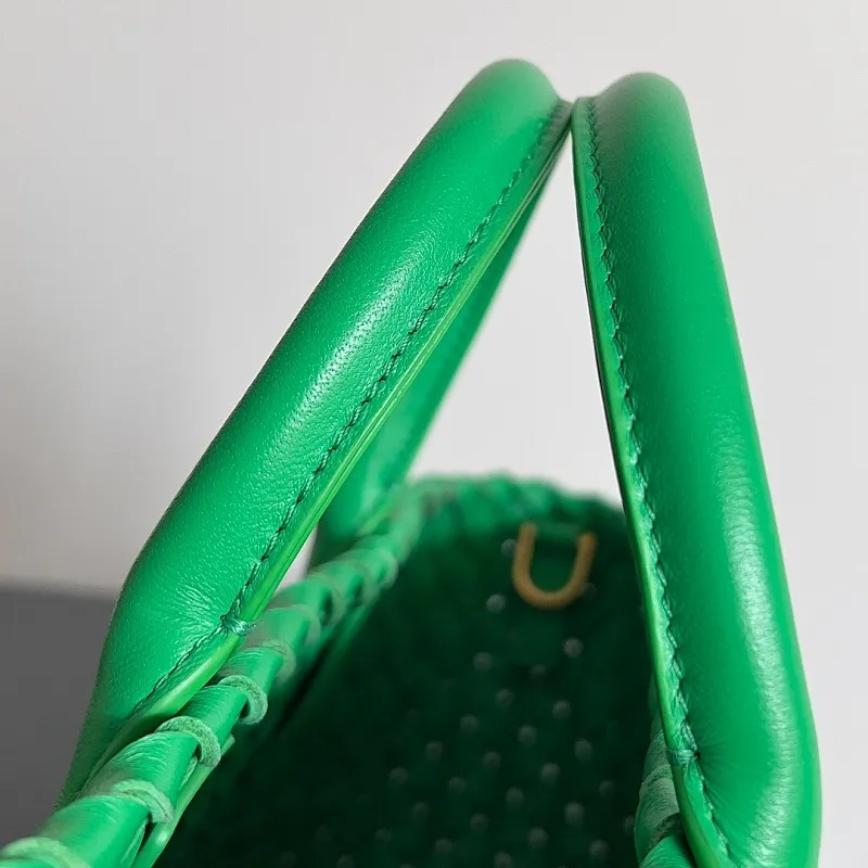All categories 💚 Authentic bags 💚 BV 2025 new BV handbags